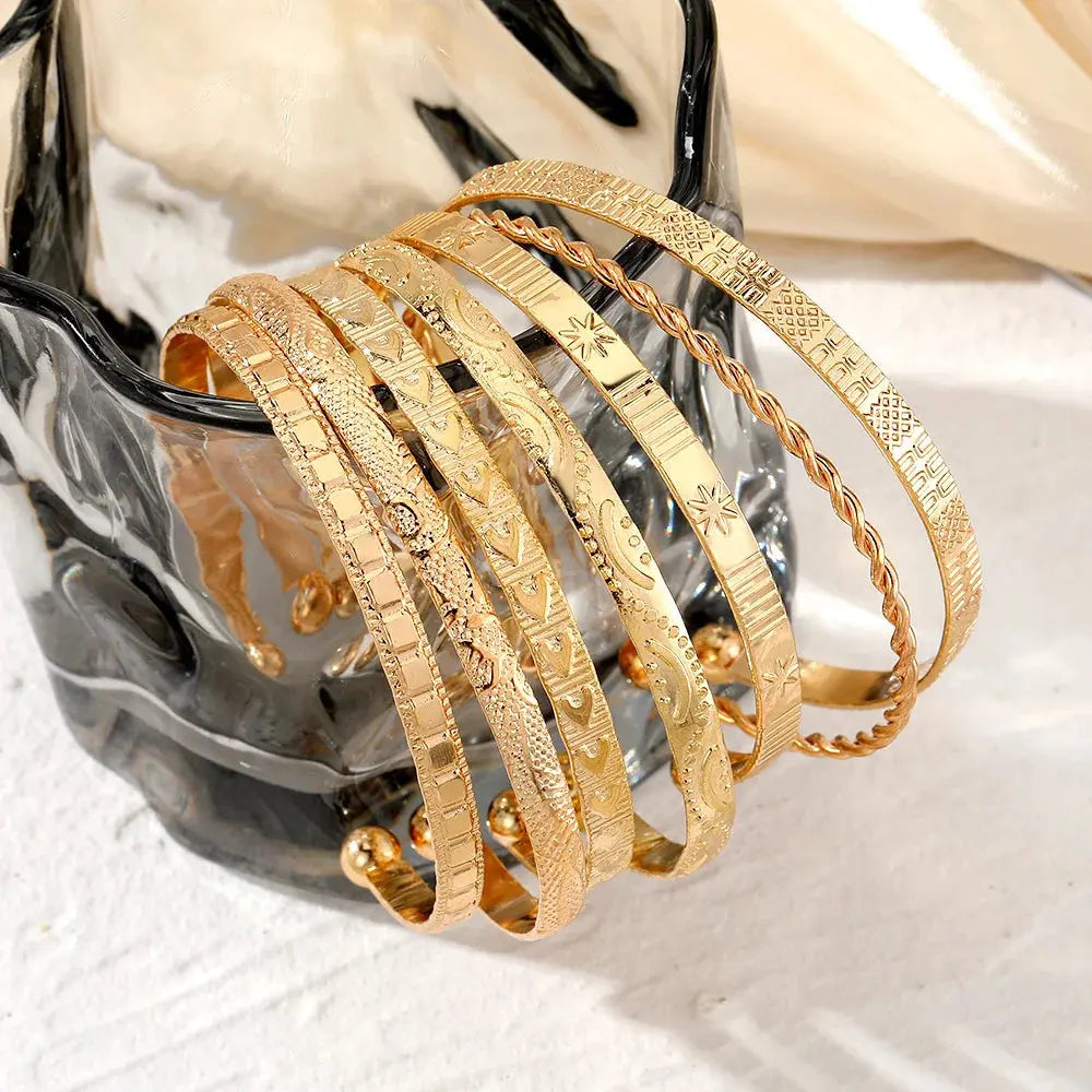 Gold Bracelets Punk Chic- Set of 7 Pieces Minha loja