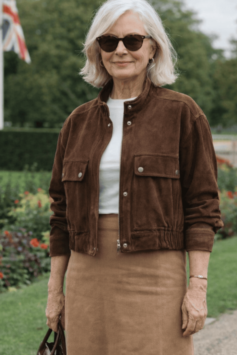 Women’s Loose Fit Autumn Jacket with Large Pockets