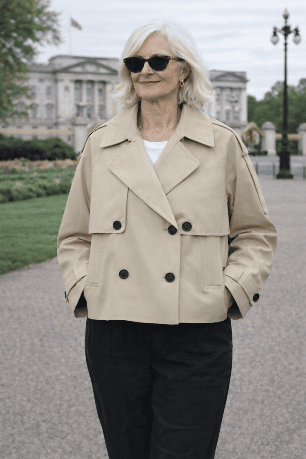 Women’s Waterproof Autumn Windbreaker Coat